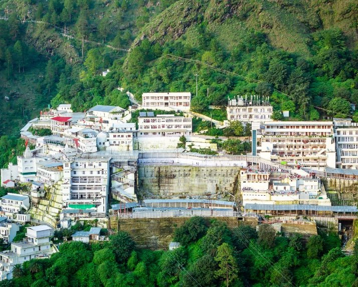 Scenic Kashmir with Vaishno Devi
